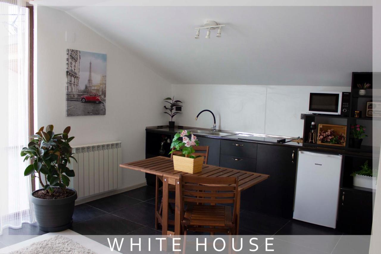 White House Villa Tbilisi Eksteriør billede