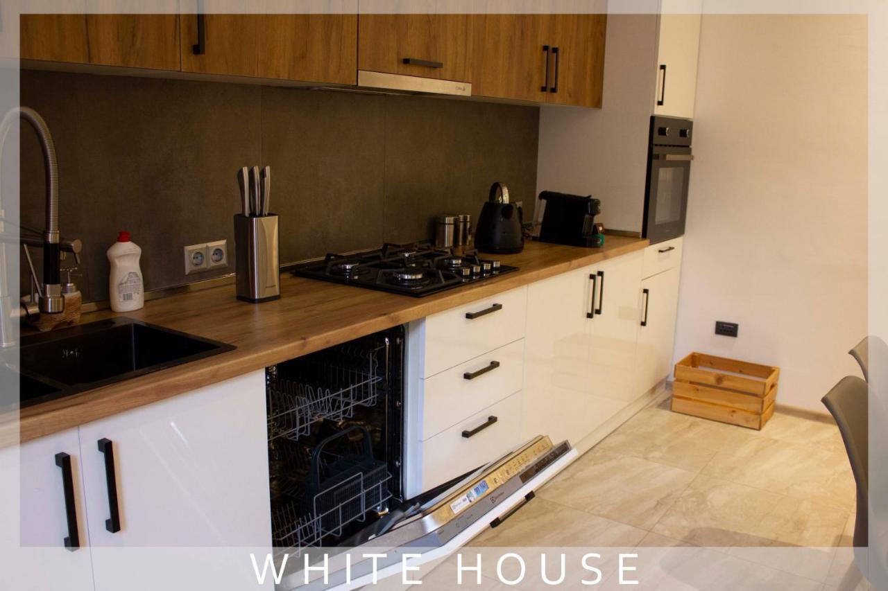 White House Villa Tbilisi Eksteriør billede